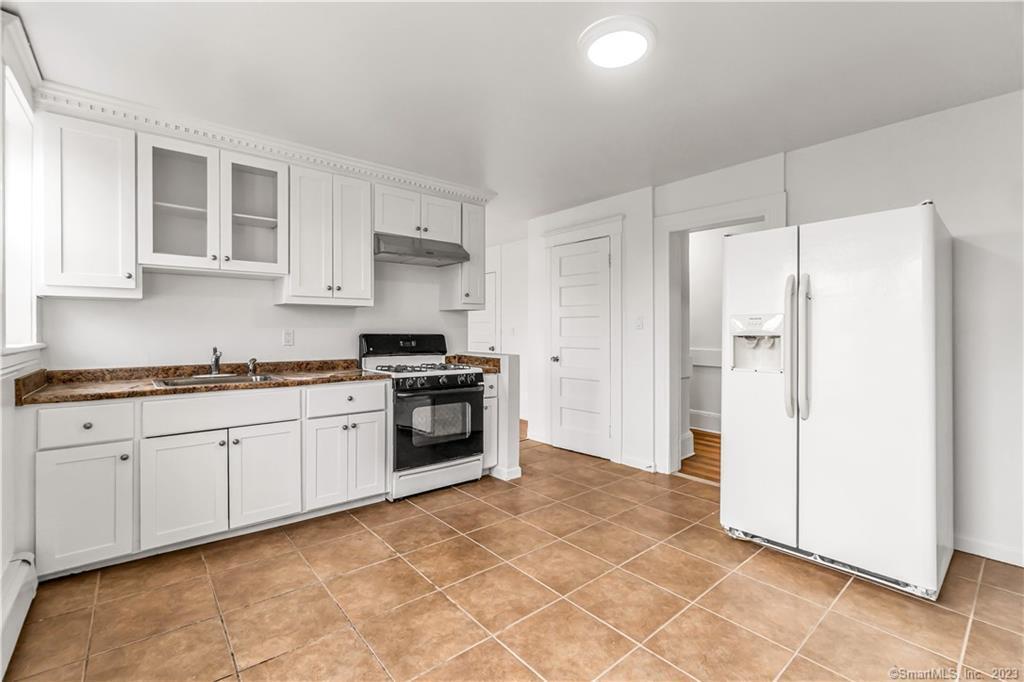 Foto principal - 1220 State St