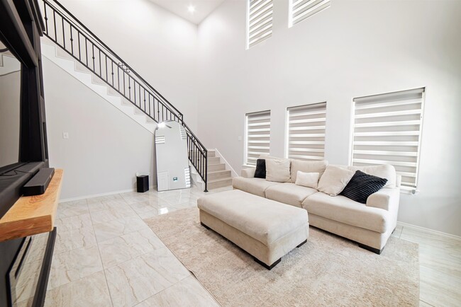 Foto del edificio - 5405 Jersey Dr