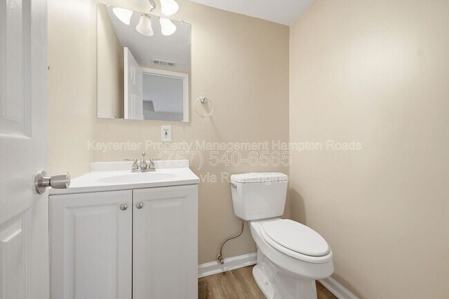 Foto del edificio - 211 Madrid Dr