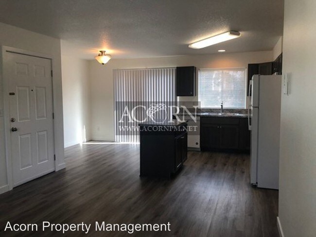Foto del edificio - 102 NE 43rd Ave