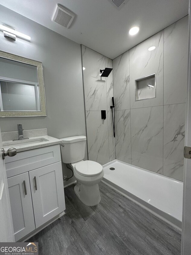 Building Photo - 1729 W Austin Rd