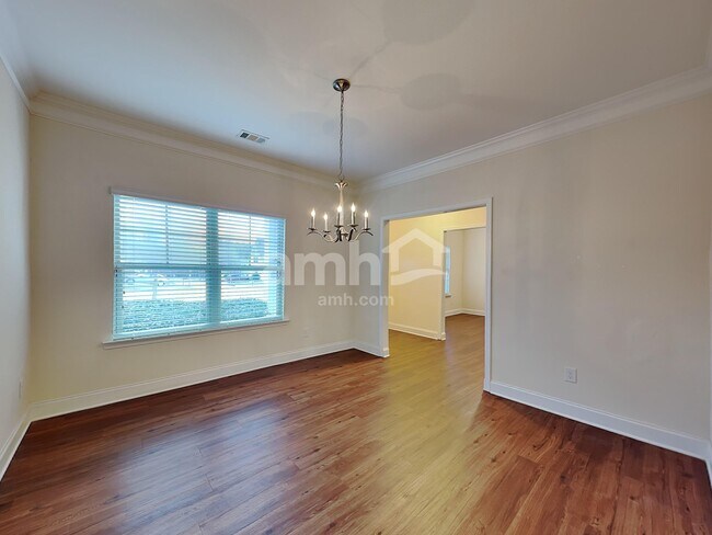 Foto del edificio - 2515 Beal St