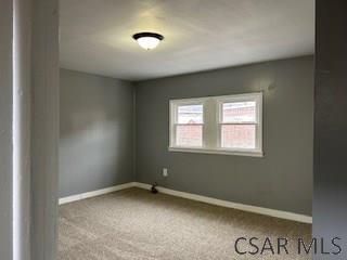 Foto del edificio - 828 Railroad St