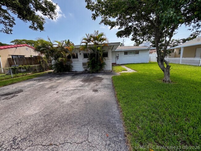 Foto del edificio - 1711 N 17th Ct