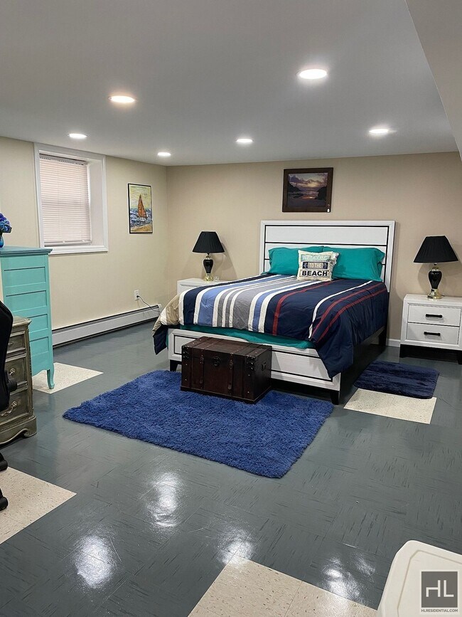 Foto del edificio - Incredible 2 Bedroom BEACH 118 STREET
