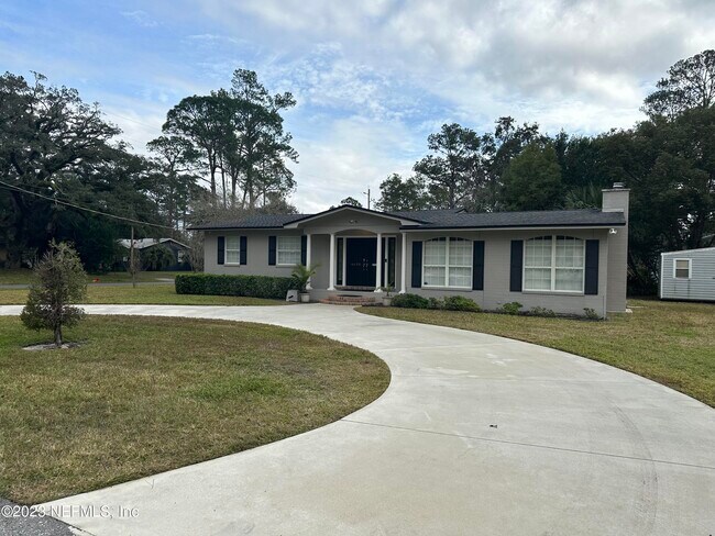 Foto del edificio - 4690 Homestead Rd