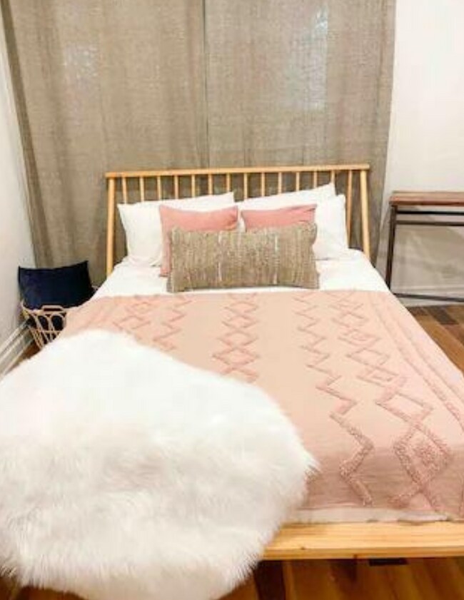 Dormitorio uno - 1171 Hyperion Ave