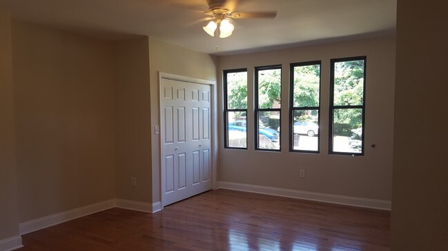 Photo - 6634 Northumberland St Apartments