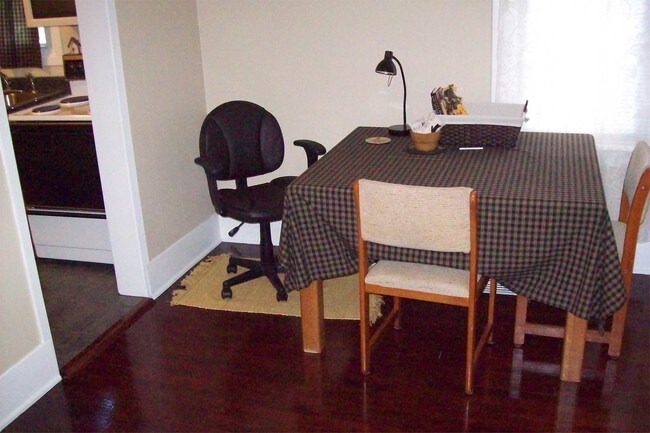 Foto del edificio - 919 2nd St NW