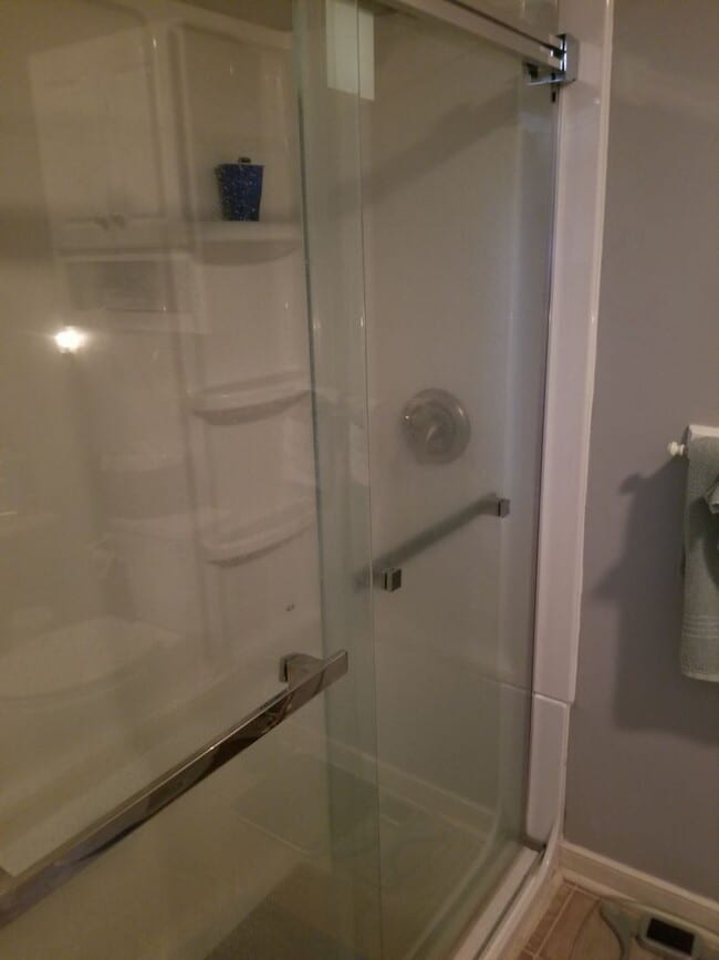 Foto del edificio - 126 Nelson Dr