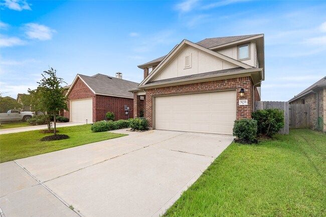Building Photo - 5031 Chestnut Orch Dr