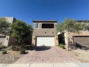 Building Photo - 9685 Dalton Lk St