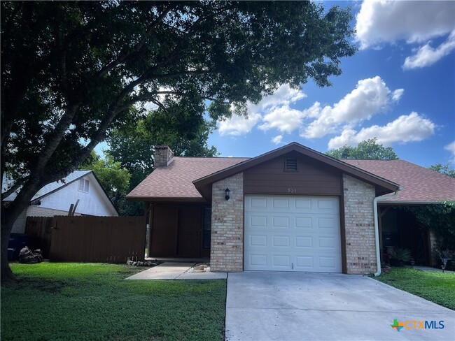 Building Photo - 521 Riverside Dr