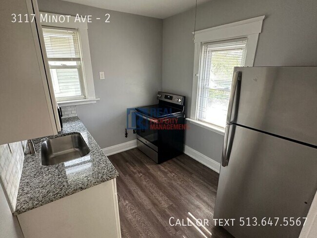 Foto del edificio - 3117 Minot Ave