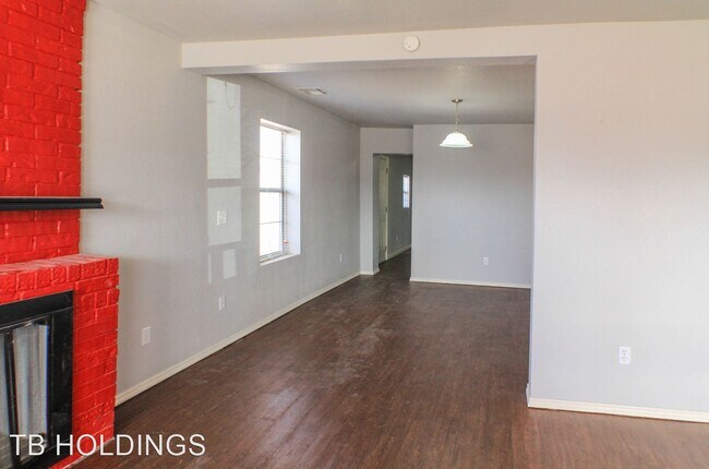 Building Photo - 2 br, 1 bath House - 509 E. Ercoupe Dr.