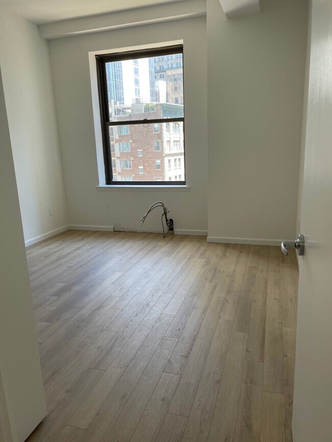 Foto del edificio - 75 West St