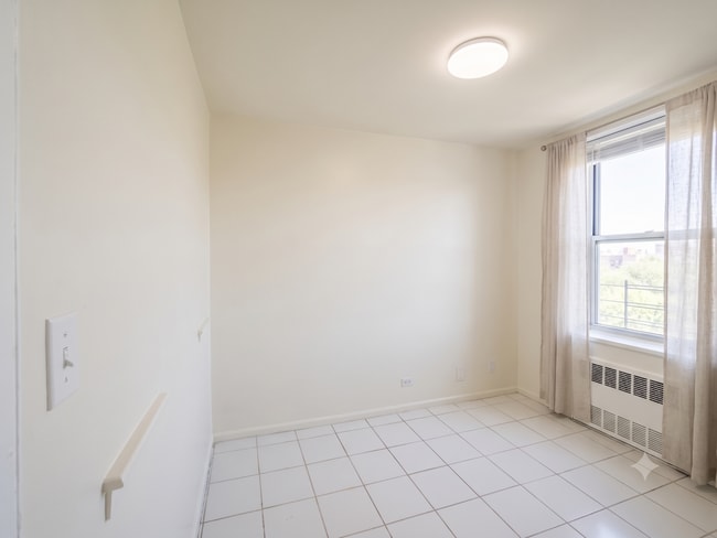 Foto del edificio - 3901 Nostrand Ave