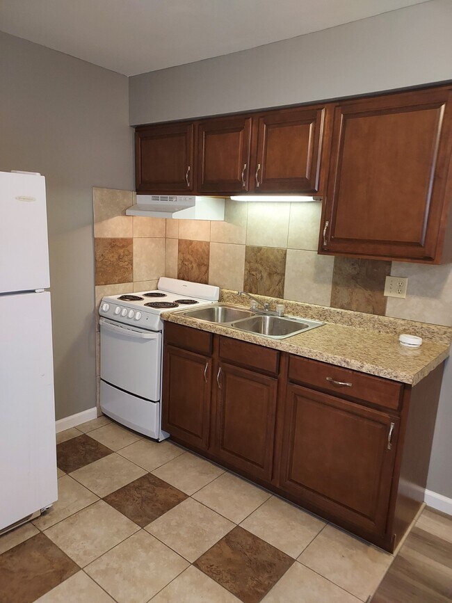 Foto del edificio - 4740 Tishomingo Rd