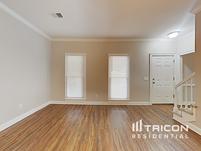 Building Photo - 112 Muirfield Dr