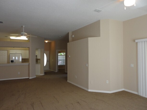 Foto del edificio - 1400 Watermill Cir
