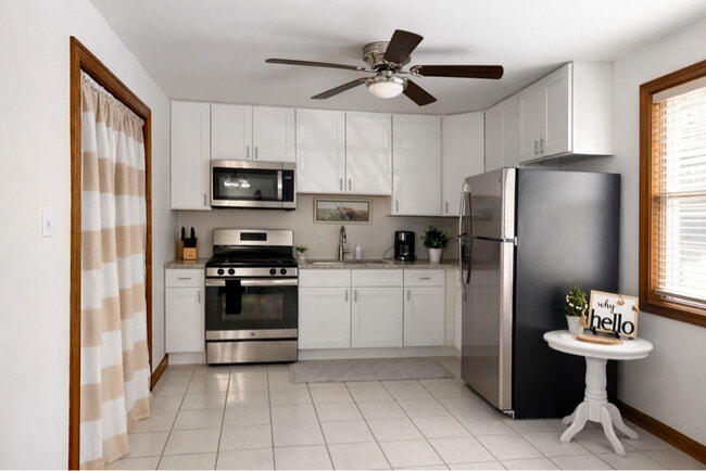 Building Photo - 3682 New Jersey St