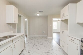 Building Photo - 3709 Gager St