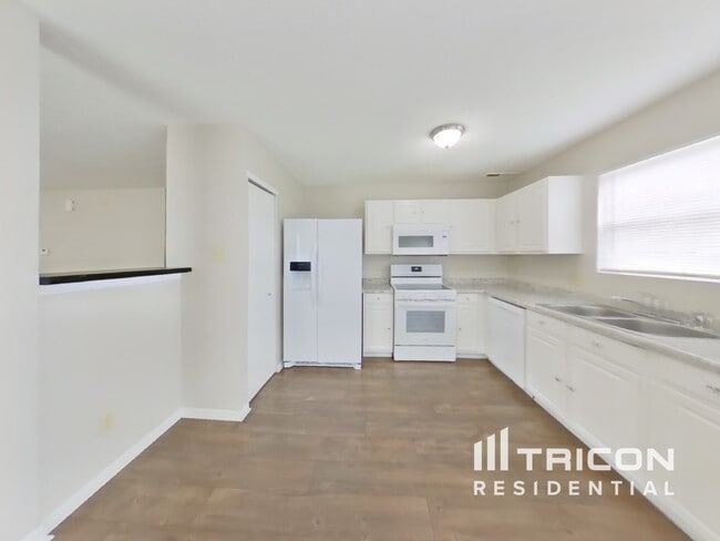 Building Photo - 6409 Alonzo Dr