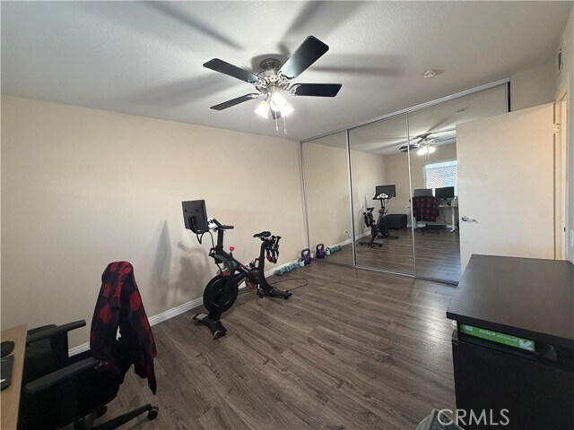 Foto del edificio - 16040 Leffingwell Rd