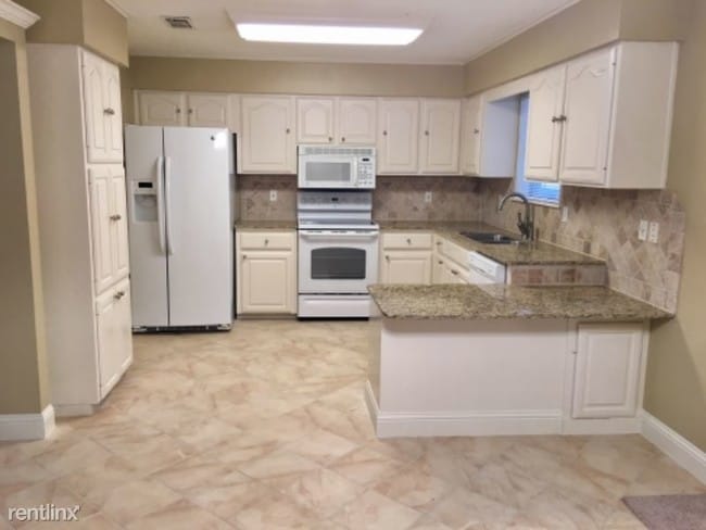 Building Photo - 3 br, 2 bath House - 27 Ramblewood Dr