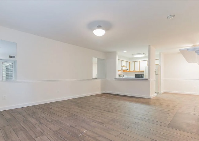 Building Photo - 9960 Hellingly Pl
