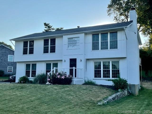 Primary Photo - 24 Thimble Farms Rd