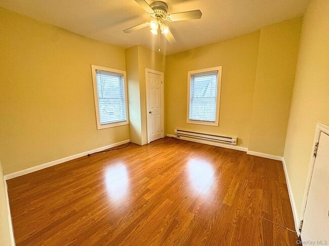 Foto del edificio - 84-56 164th St