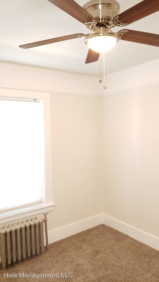 Foto del edificio - 9503 Mitchell St