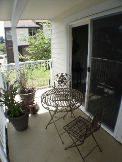 deck - 10528 Midvale Ave N