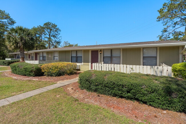 Foto del edificio - Terrace Trace Apartments