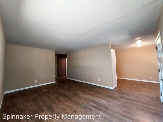 Building Photo - 3 br, 1 bath House - 3247 S Thompson Ave.