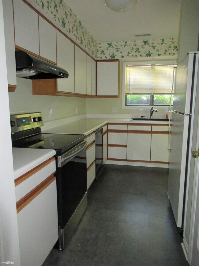 Foto del edificio - 2 br, 2.5 bath Townhome - Tree Tops Townhouse