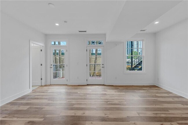 Foto del edificio - 2909 Peachtree Rd NE