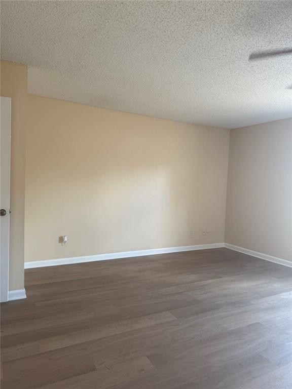 Foto del edificio - 3730 Old Flowery Branch Rd