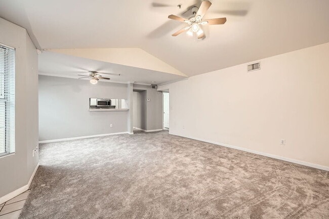 Foto del edificio - 501 W 26th St