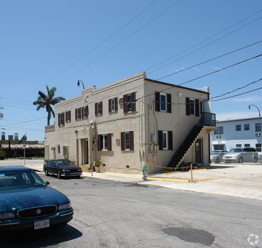 Building Photo - 339 Minnesota St