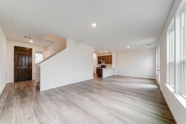 Building Photo - 23415 Stahl Creeks Ln