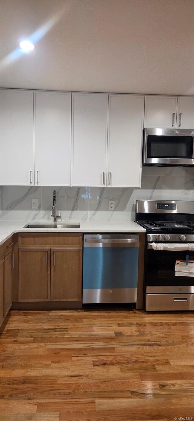 Foto del edificio - 145-90 226th St