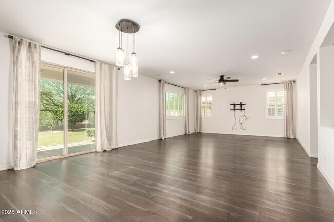 Foto del edificio - 4180 S Butte Ln