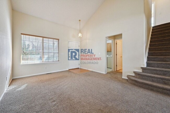 Building Photo - 5633 S Yakima St