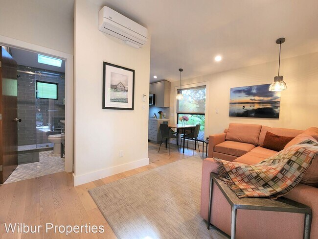Foto del edificio - 1 br, 1 bath House - 73A Parkwood Dr.