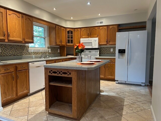 Photo - 957 Banyan Dr House