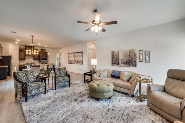Foto del edificio - 9525 Blue Stem Ln