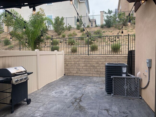 Foto del edificio - 3-Bedroom Hartford River Village Home with...