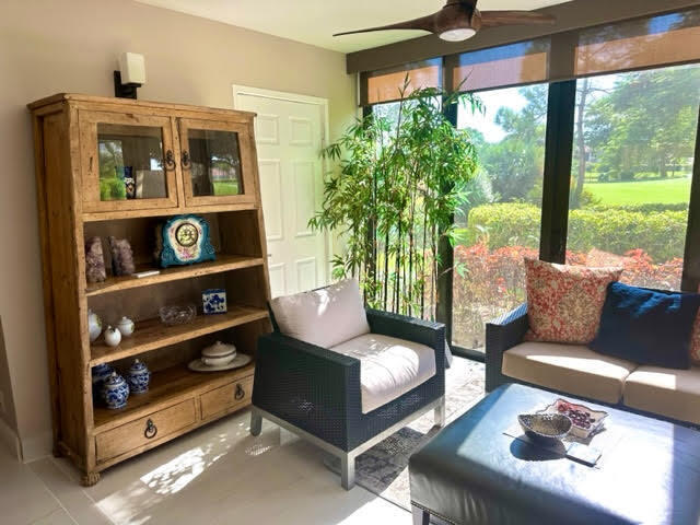 Foto del edificio - 15774 Loch Maree Ln
